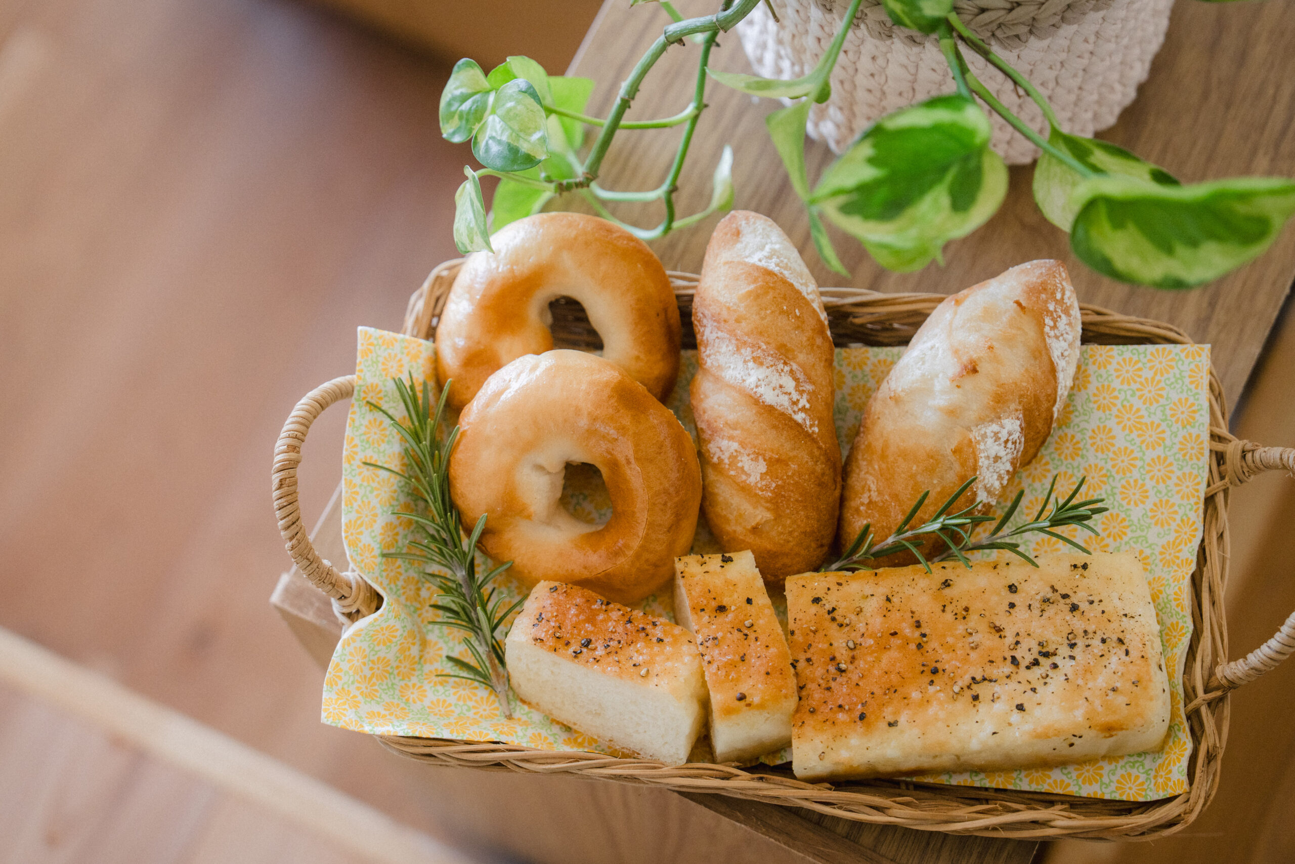 浜松市引佐町の米粉パン教室で焼き上げた米粉パン